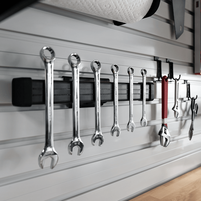 Gladiator 8-Foot Wide GearWall Panels (Light Gray)