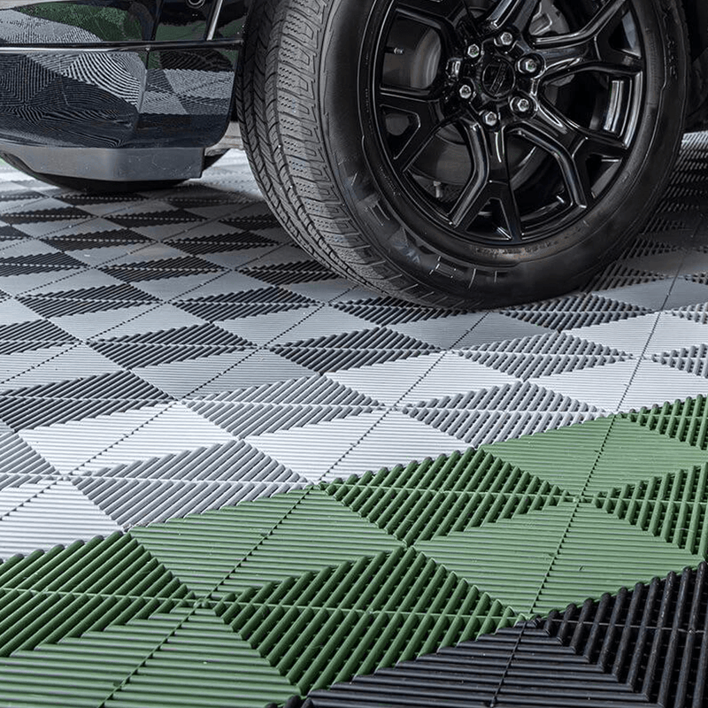 Swisstrax Ribtrax Pro Boxwood Green Garage Floor Tiles (24 Pack)
